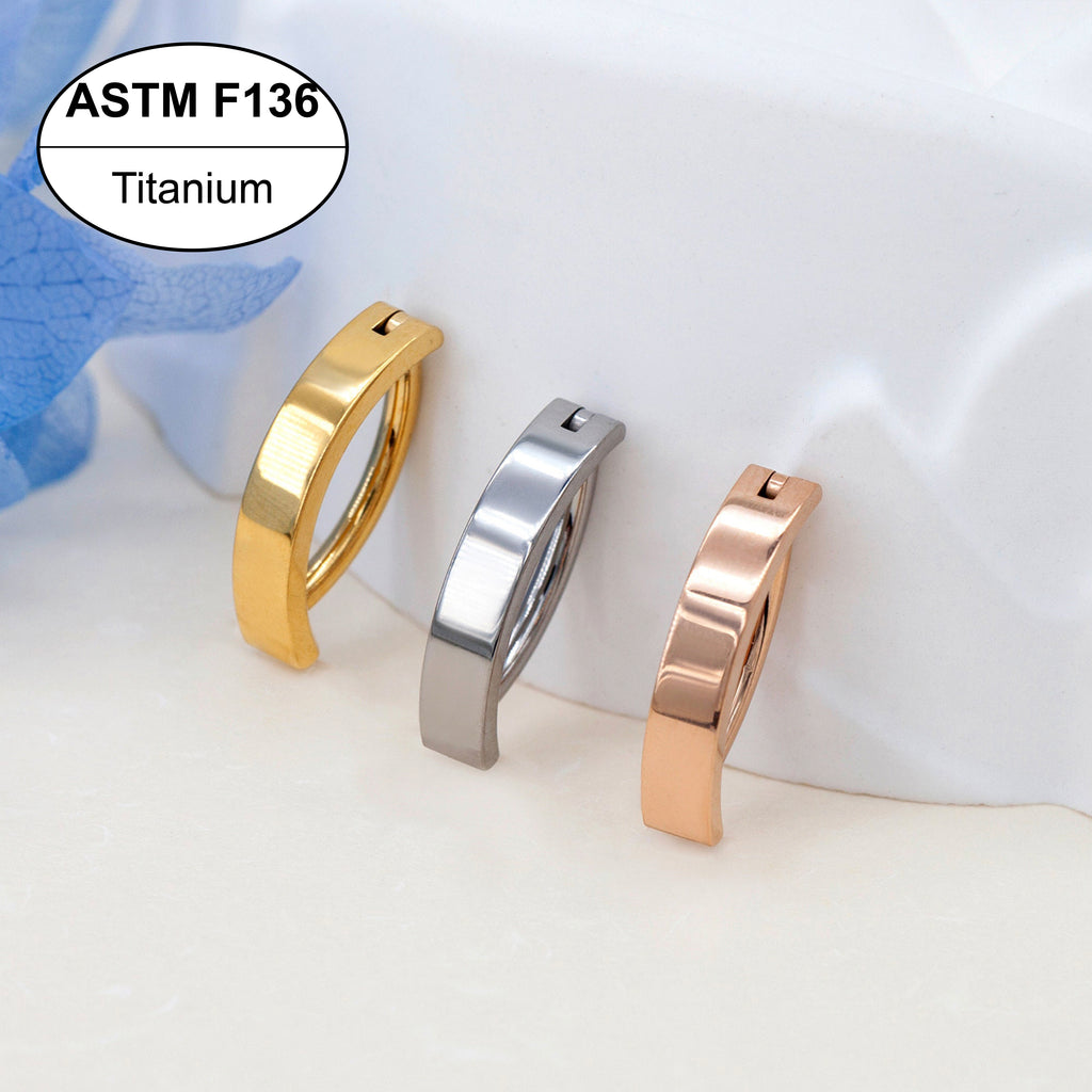 Aurevia Sleek Titanium Eyebrow & Lip Clicker Hoop