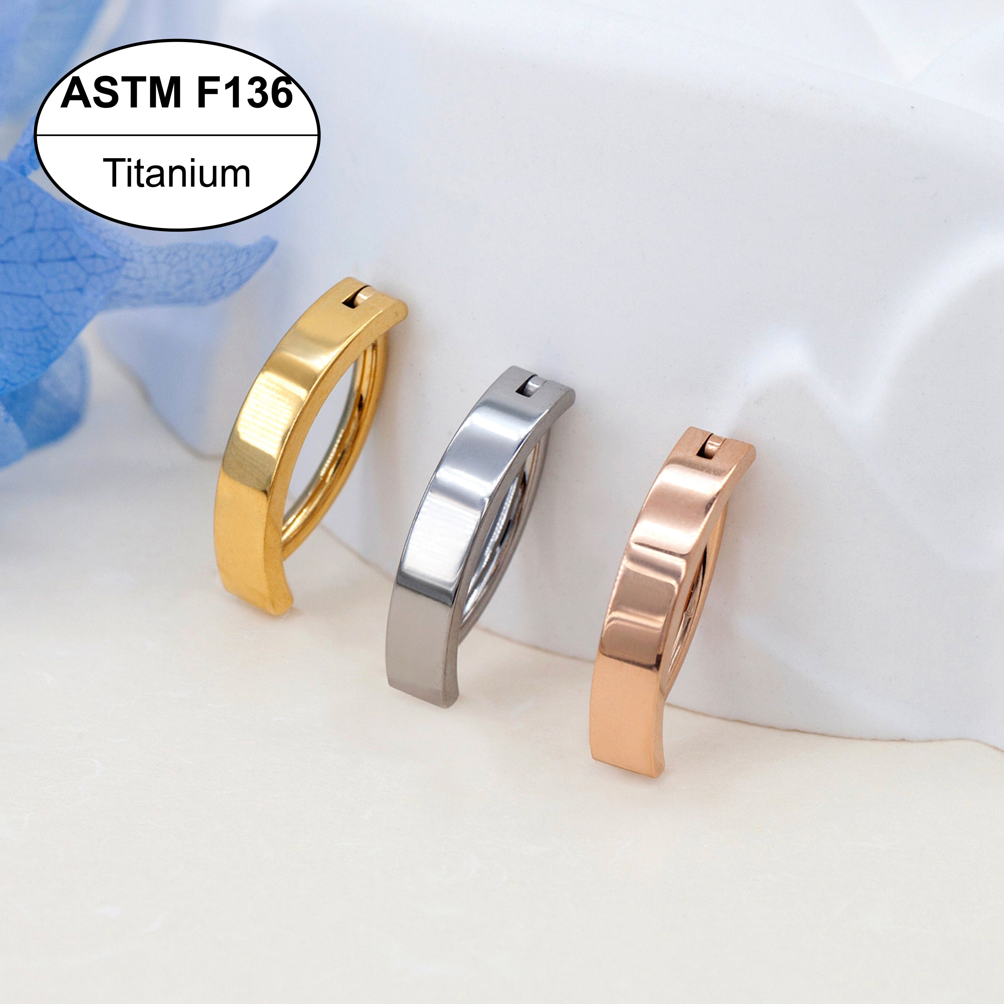 Aurevia Sleek Titanium Eyebrow & Lip Clicker Hoop