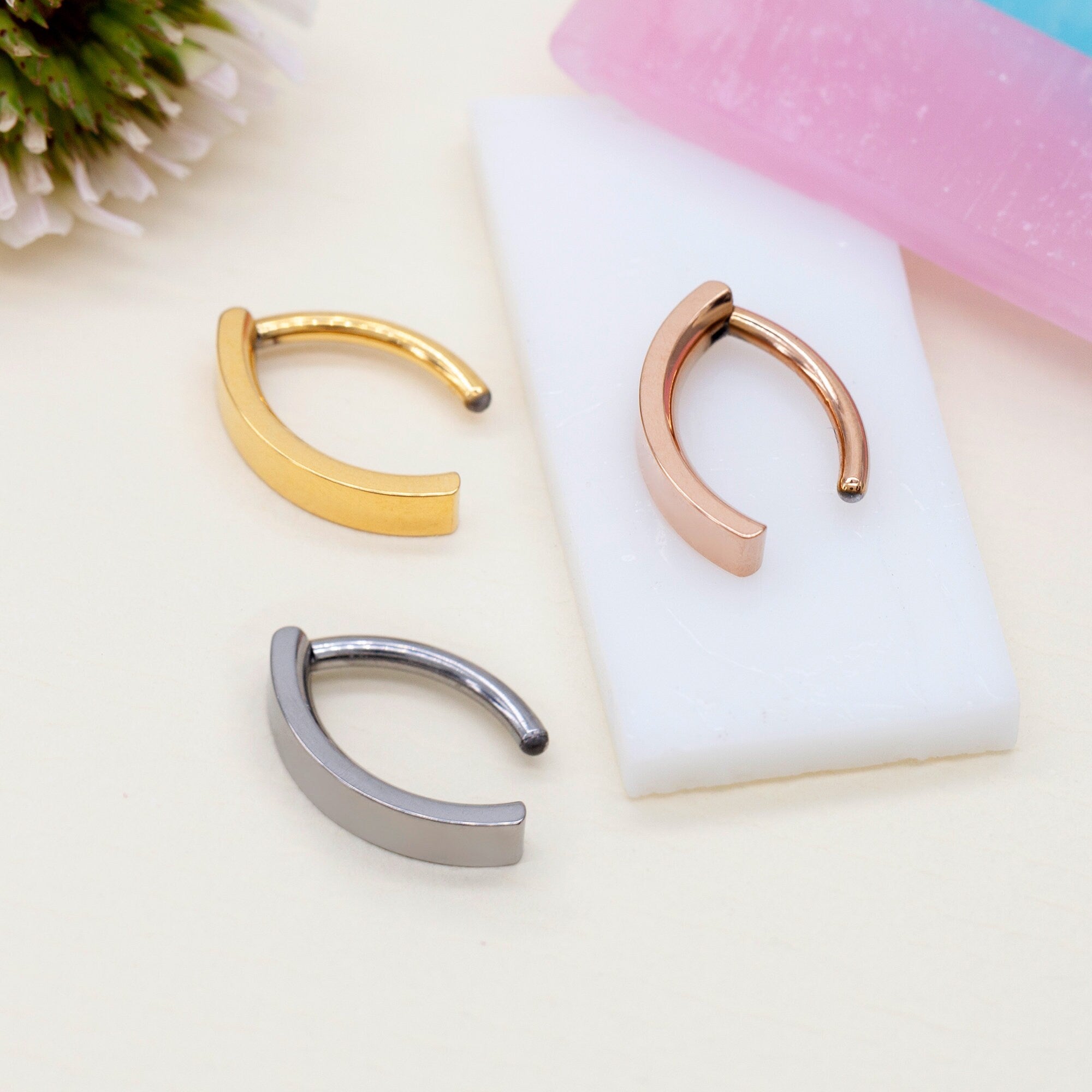 16G G23 Implant Grade Titanium Clicker Helix Cartilage Tragus Rook Earring Piercing Petite Belly Button Rings
