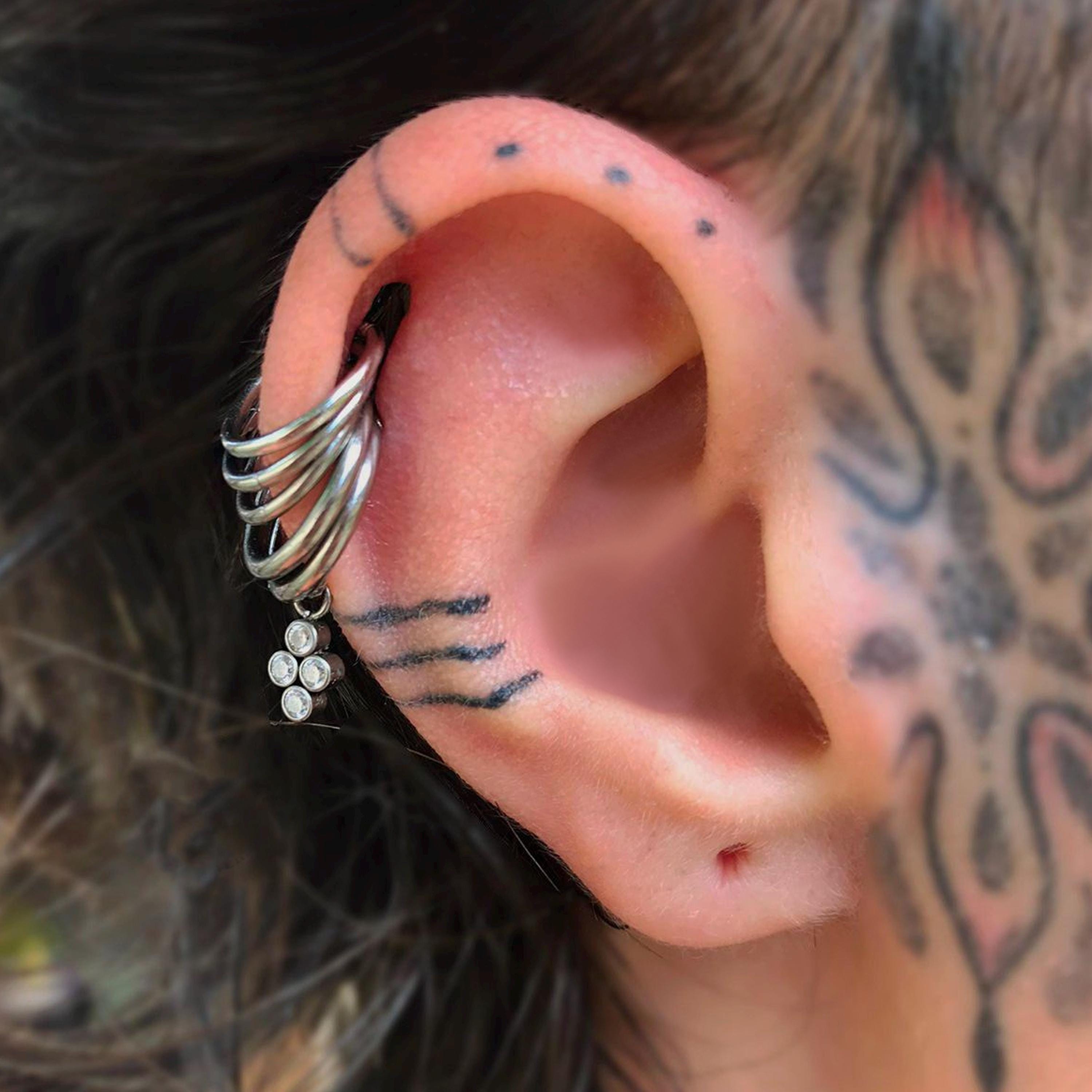 Stacked Hoop Earrings for Stretched Earlobe Small Hoops Earrings 16g Hoop set Ear Gauging Ear Hangers Jewelry